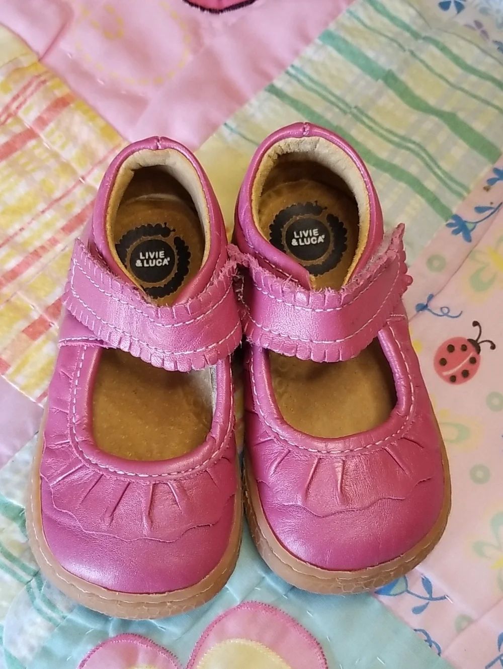 Livie & Luca Pink Shimmer Leather Ruche Soft Originals Made in Mexico Size 5